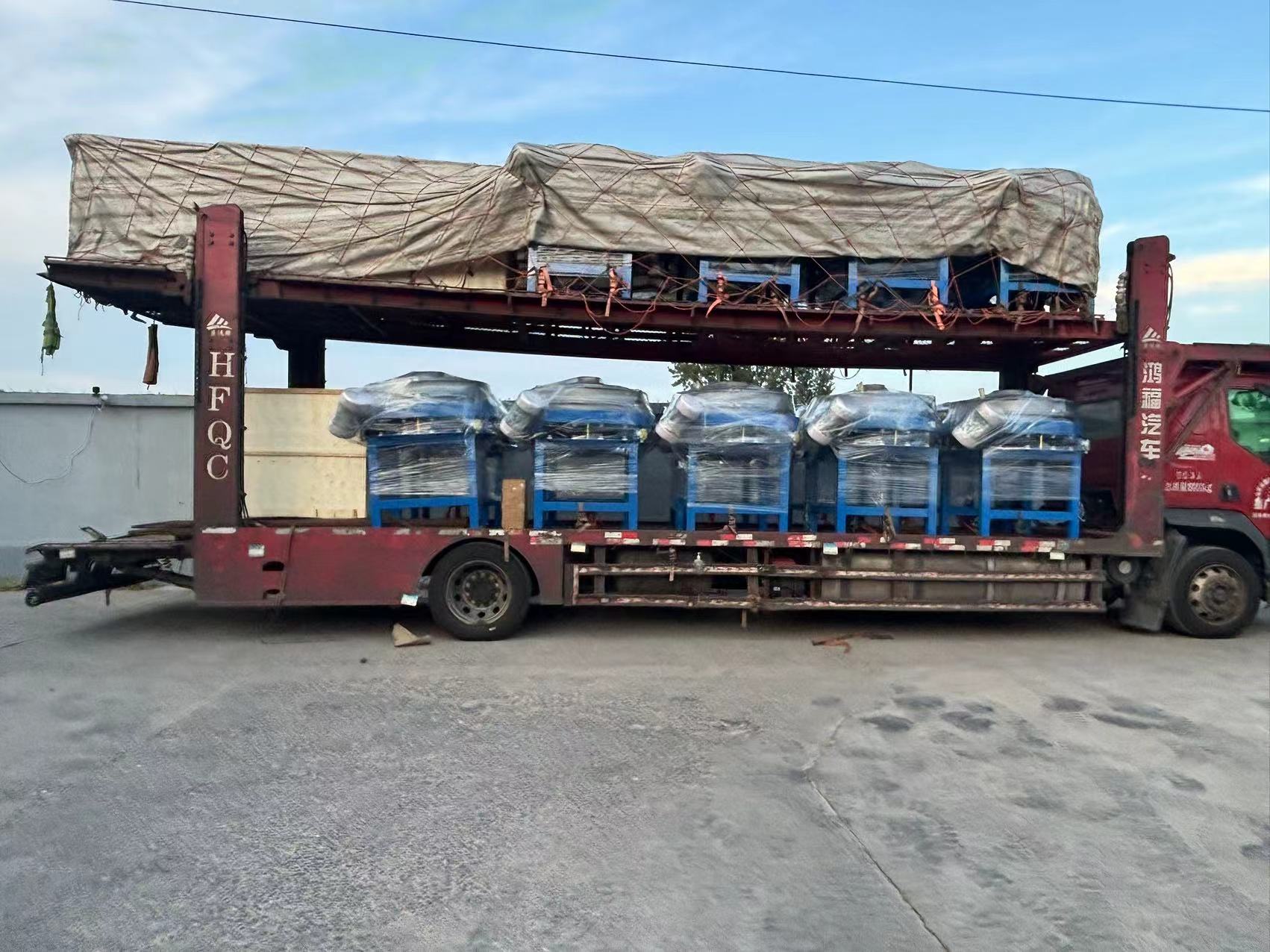 四川省22臺(tái)篩機(jī)裝車完成，準(zhǔn)備發(fā)出