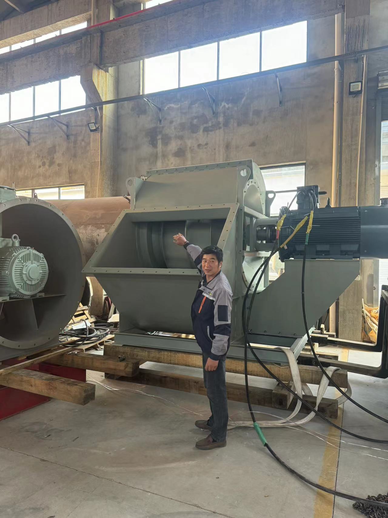 公司23萬風量 200kw的船用防爆風機試機成功